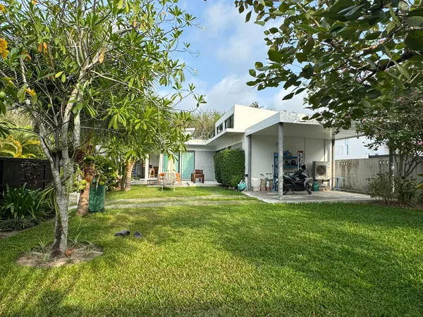 2 Bedroom Garden With Private Pool Villa In Maenam