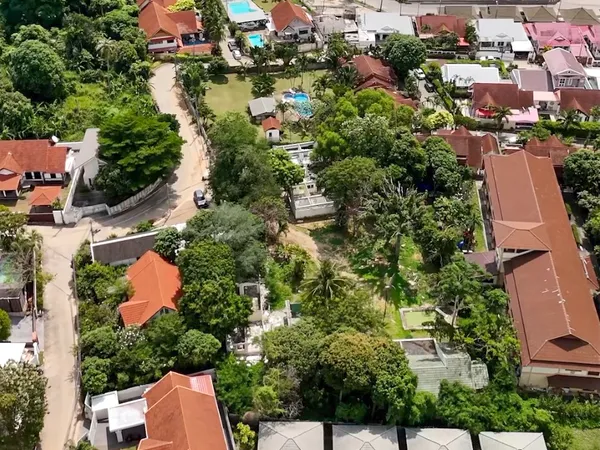 Investment Land Koh Samui 2,900 sqm Flat Plot with Development Potential Near Big C